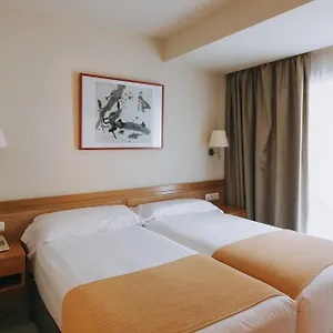 Hotel Zaragoza Plaza, San Sebastian